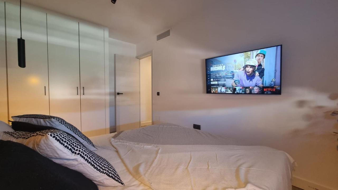Luxe Appartement In Het Centrum Van Malaga Met Gratis Parkeerplek! Buitenkant foto